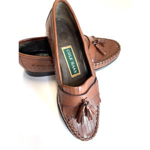 Cole Haan Classic Leather Women's casual shoes size 5.5
